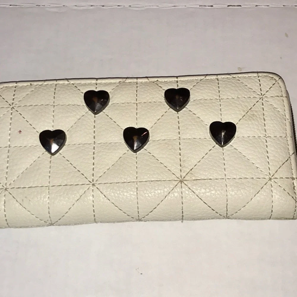 Betsey Johnson wallet